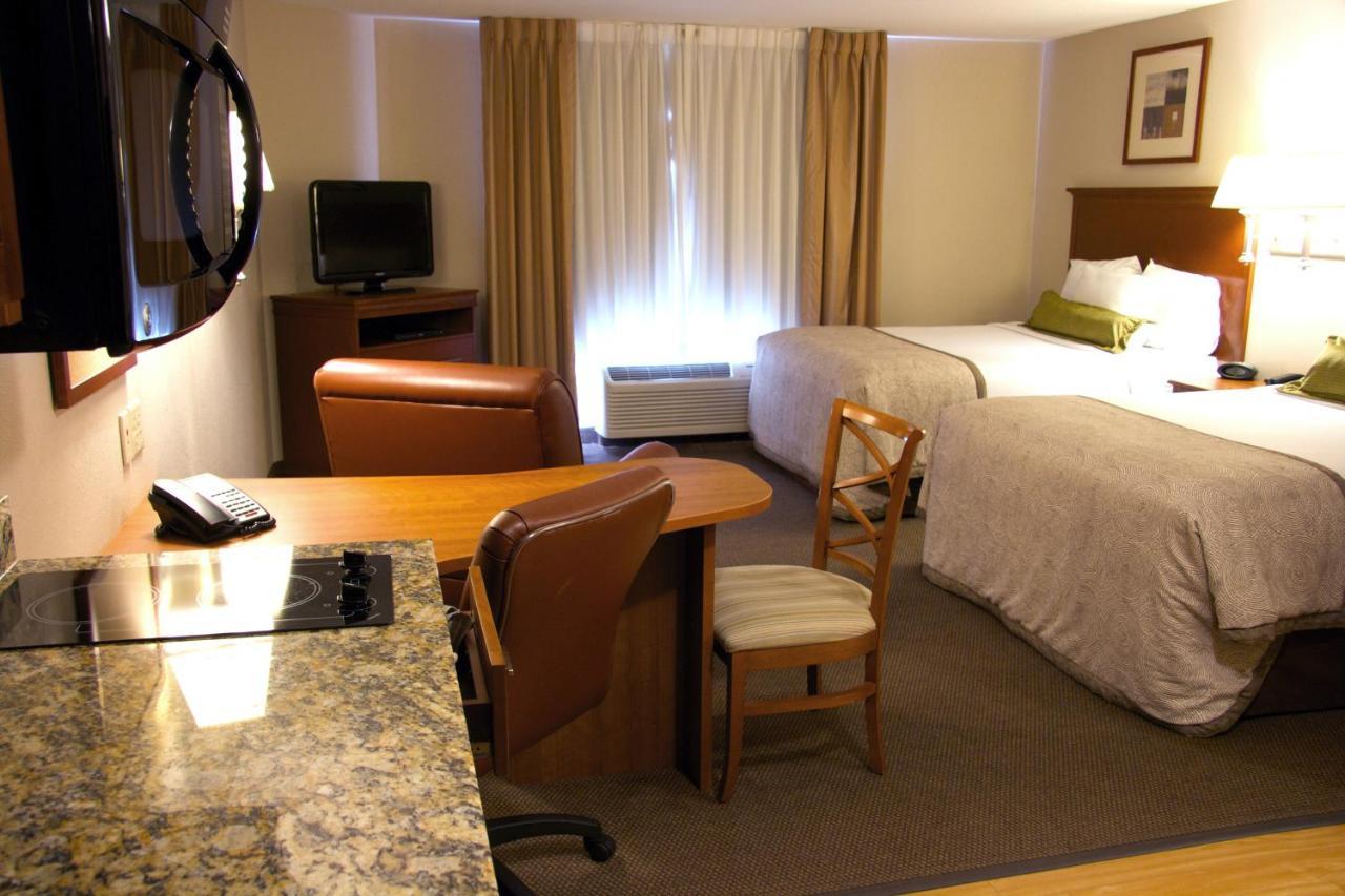 Candlewood Suites Champaign-Urbana University Area By Ihg Exterior foto